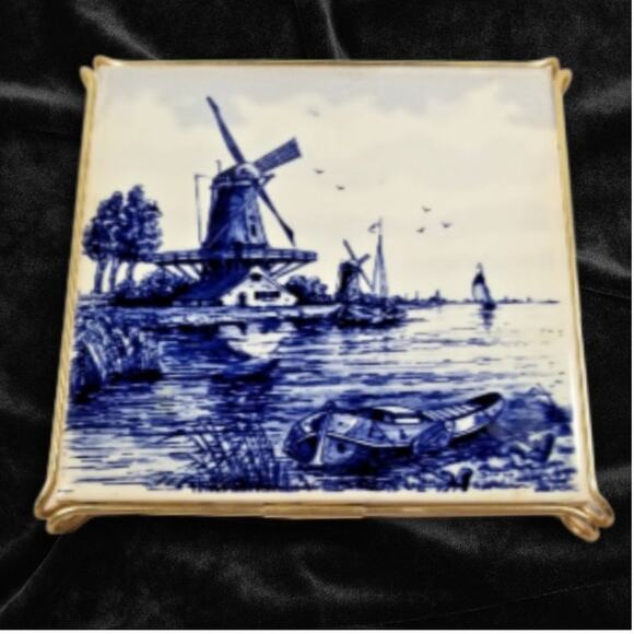 VTG Delft Holland Tile Trivet & Stand – A Dutch Charm to Ward Off Misfortune - Picture 11 of 11